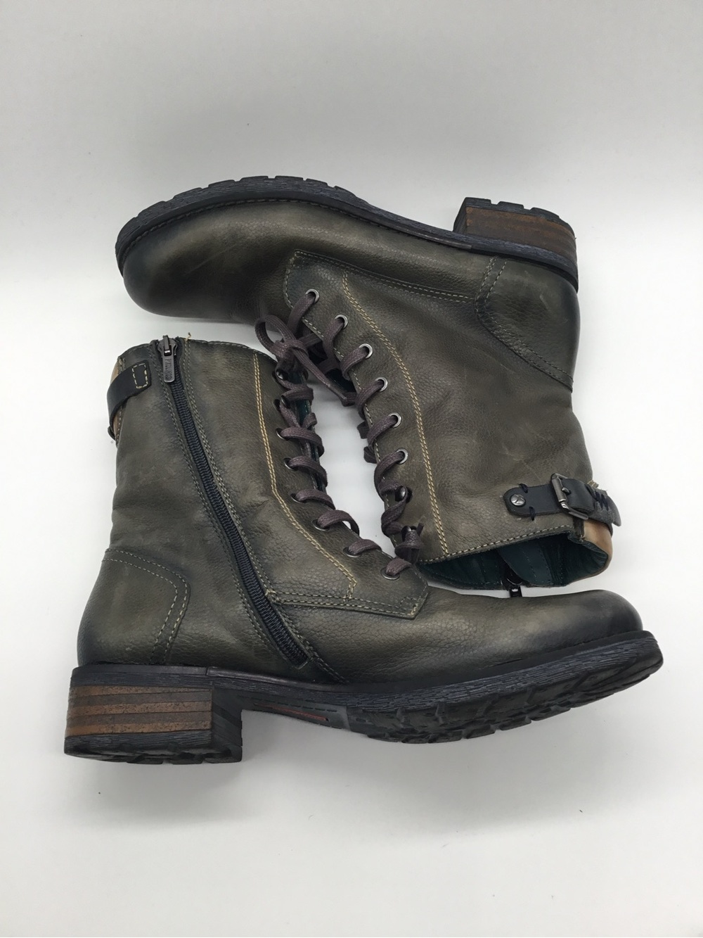 Pikolinos Green High Ankle Lace up Leather Boots